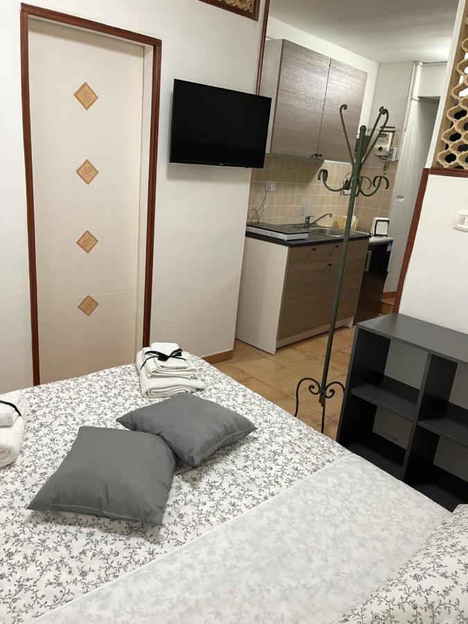 V.l Gradoni. Apartment *